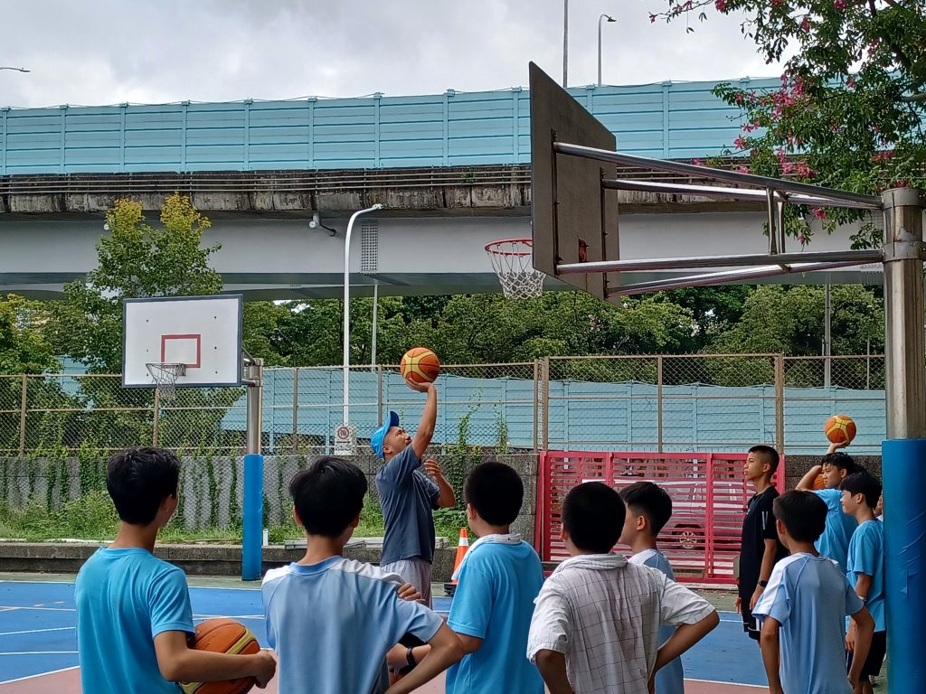 1121006社團活動代表照片