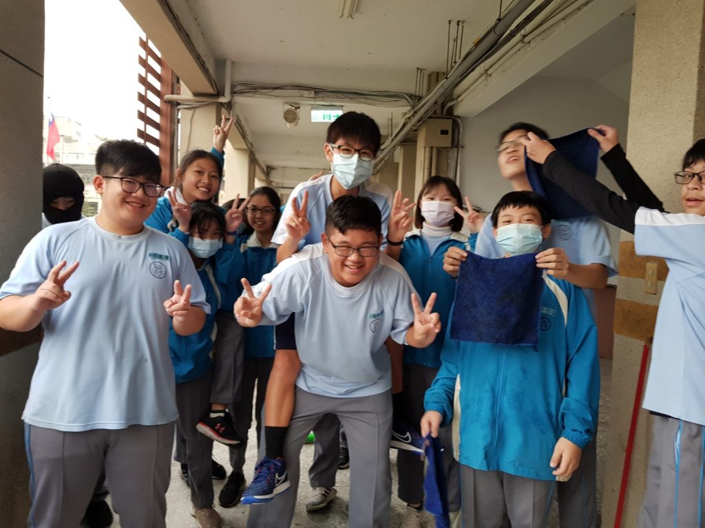 10912服務者聯盟社出任務代表照片
