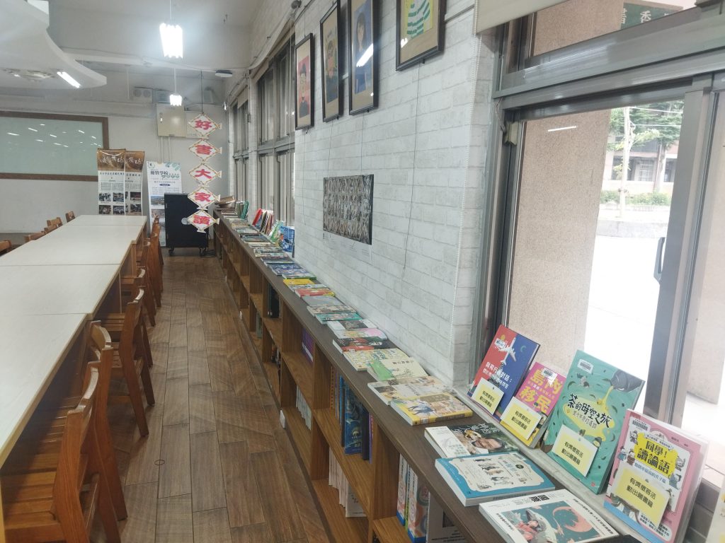 113學年度上學期好書大家讀代表照片