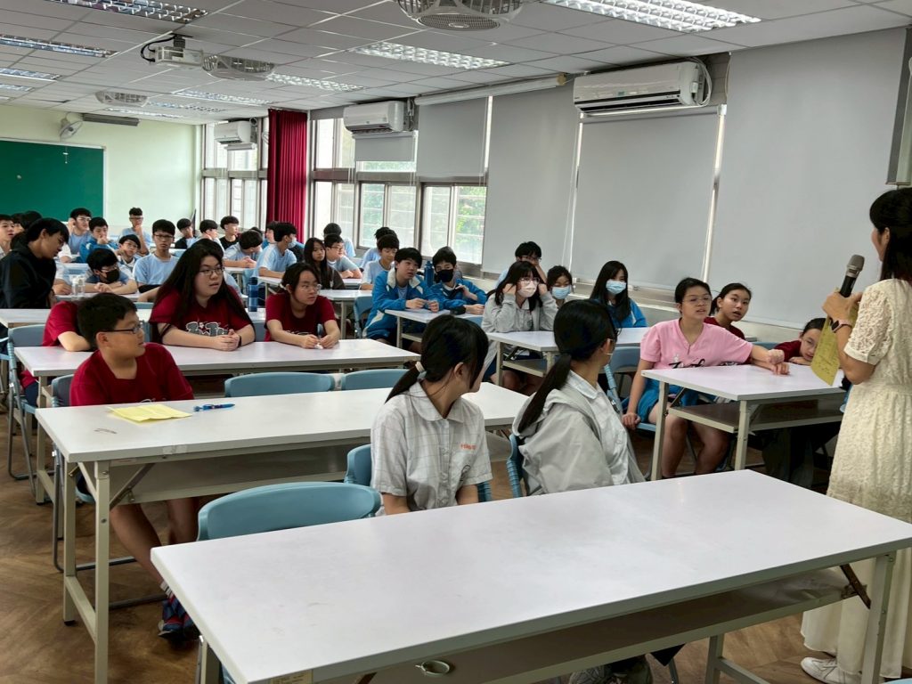 1150413技藝班報名說明會代表照片